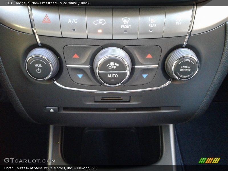 Vice White / Black 2018 Dodge Journey Crossroad