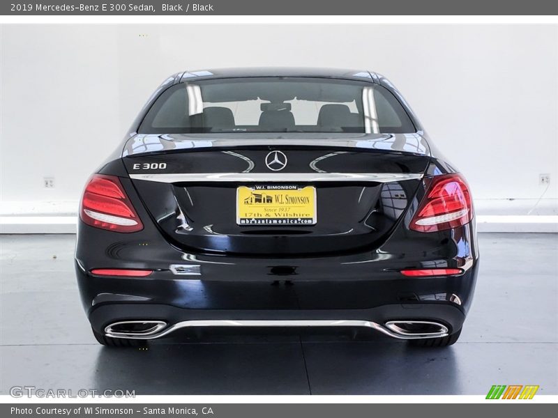 Black / Black 2019 Mercedes-Benz E 300 Sedan