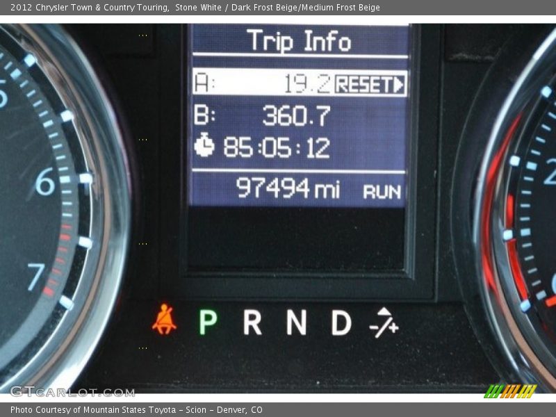 Stone White / Dark Frost Beige/Medium Frost Beige 2012 Chrysler Town & Country Touring