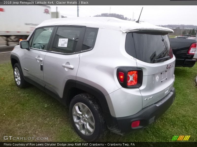 Glacier Metallic / Black 2018 Jeep Renegade Latitude 4x4