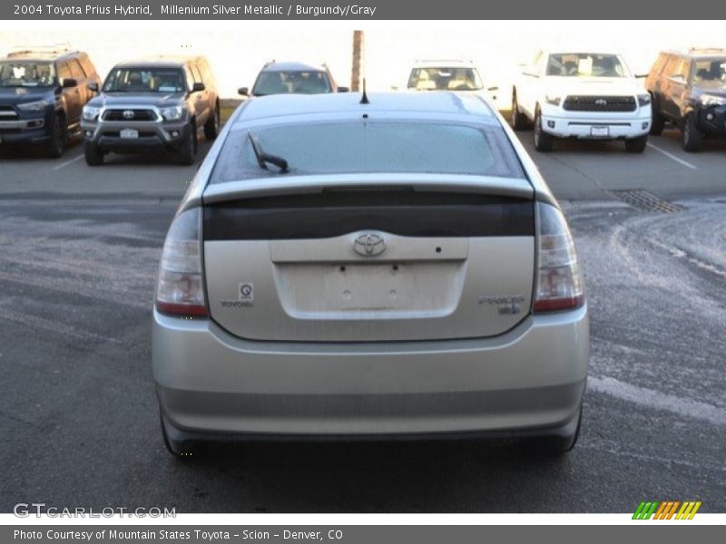 Millenium Silver Metallic / Burgundy/Gray 2004 Toyota Prius Hybrid