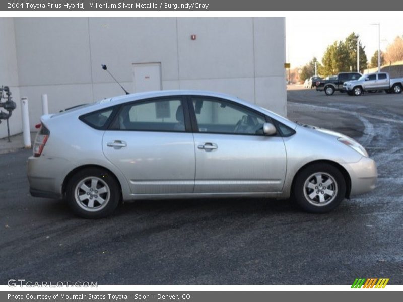 Millenium Silver Metallic / Burgundy/Gray 2004 Toyota Prius Hybrid