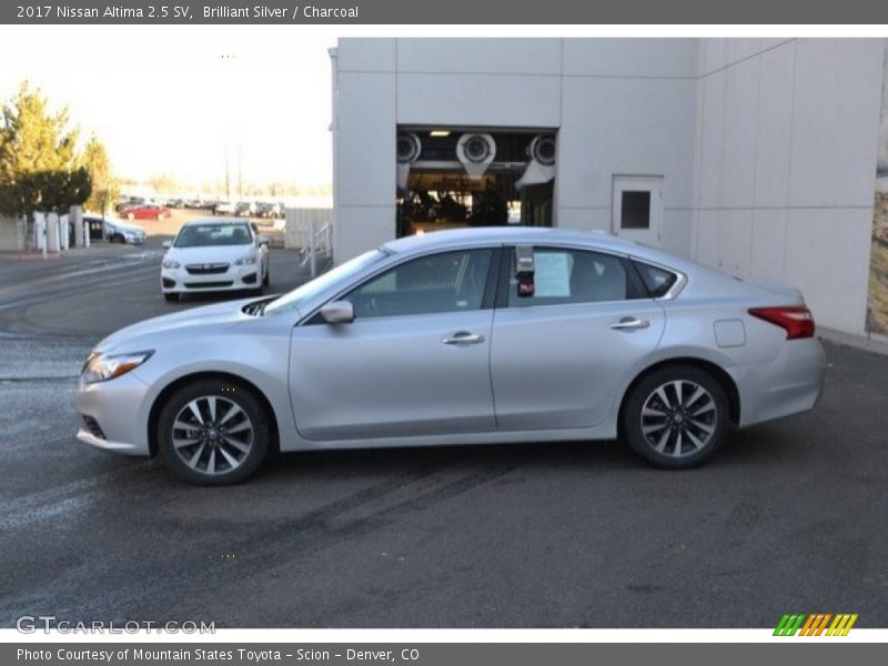 Brilliant Silver / Charcoal 2017 Nissan Altima 2.5 SV