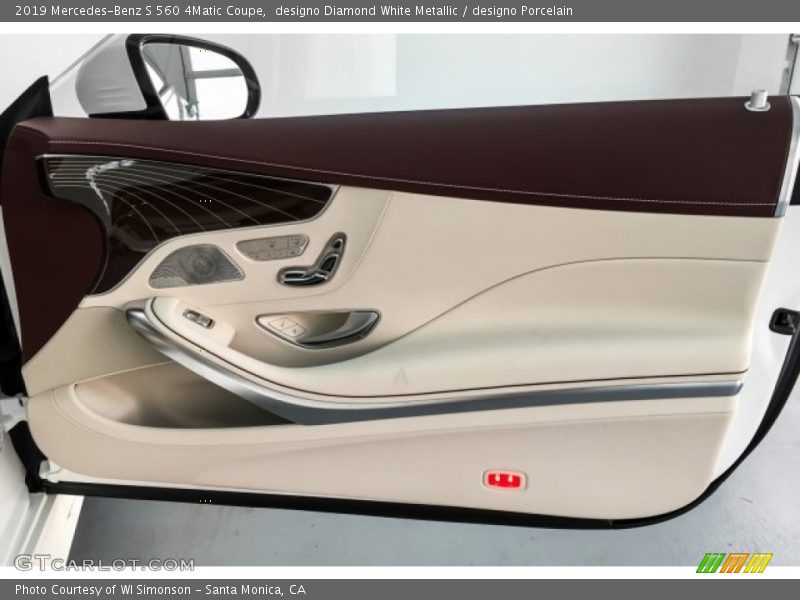 designo Diamond White Metallic / designo Porcelain 2019 Mercedes-Benz S 560 4Matic Coupe
