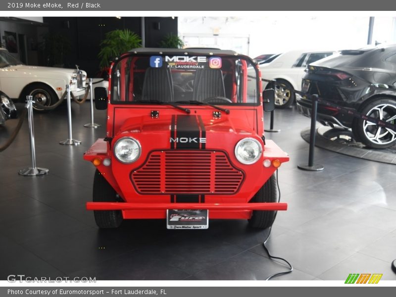 Red / Black 2019 Moke eMoke