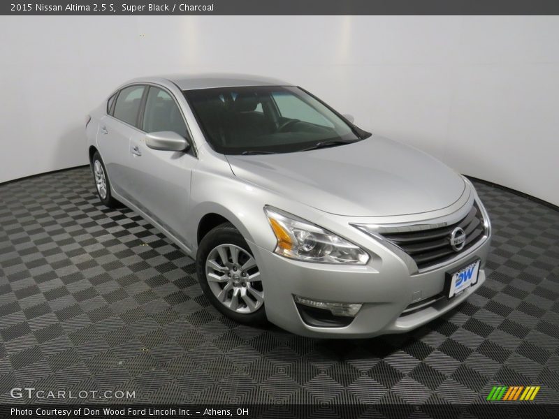 Super Black / Charcoal 2015 Nissan Altima 2.5 S