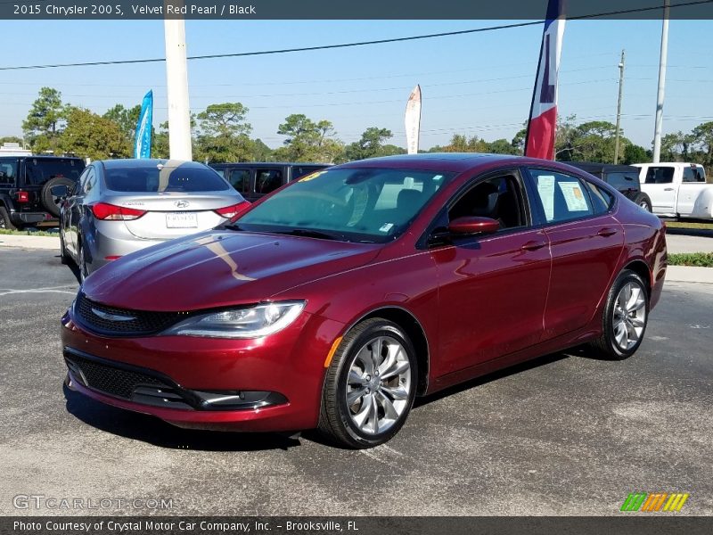 Velvet Red Pearl / Black 2015 Chrysler 200 S