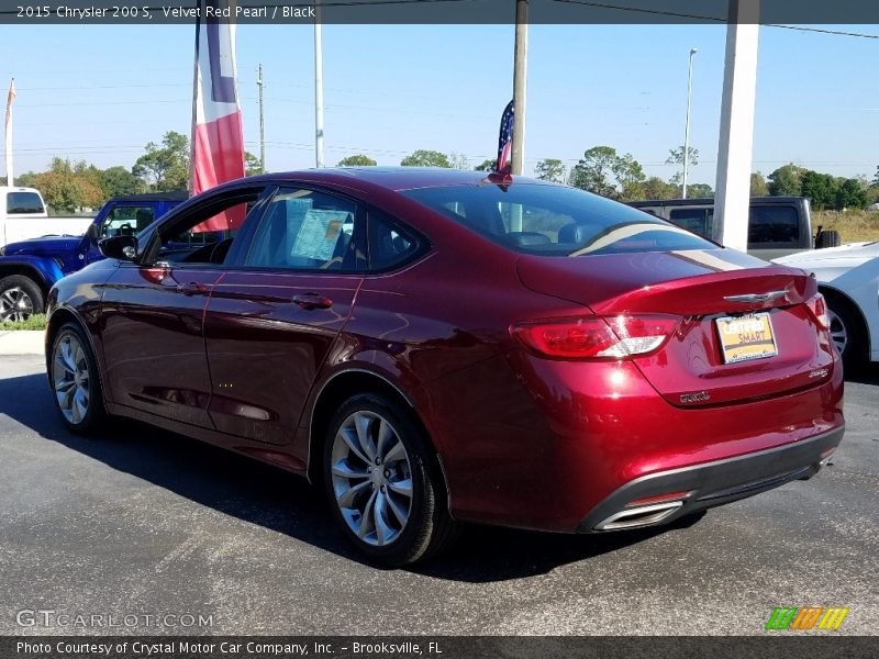 Velvet Red Pearl / Black 2015 Chrysler 200 S