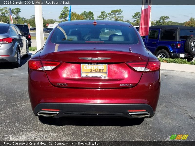 Velvet Red Pearl / Black 2015 Chrysler 200 S