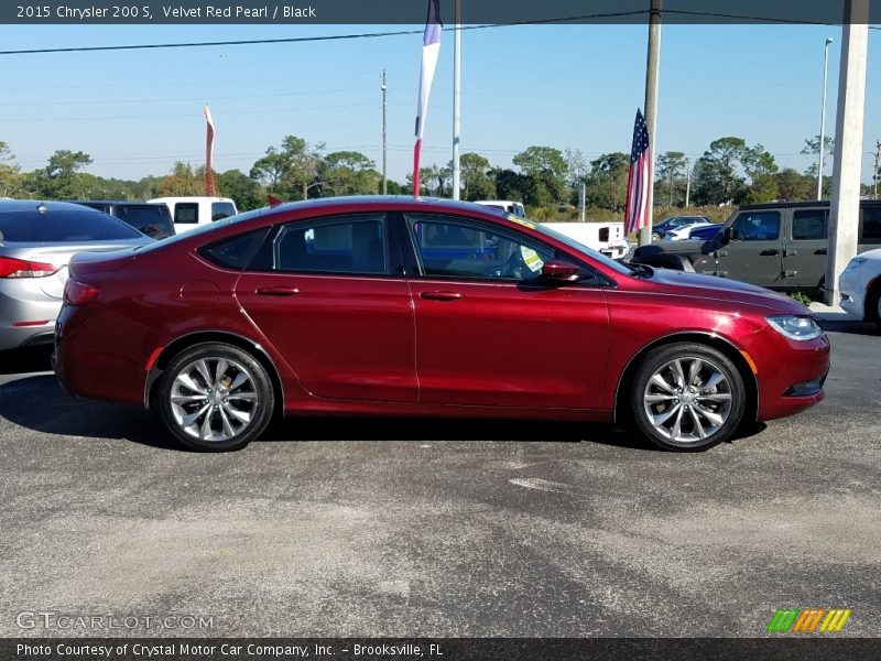 Velvet Red Pearl / Black 2015 Chrysler 200 S