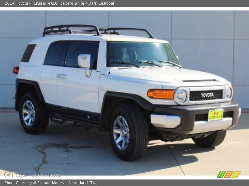 Iceberg White / Dark Charcoal 2014 Toyota FJ Cruiser 4WD