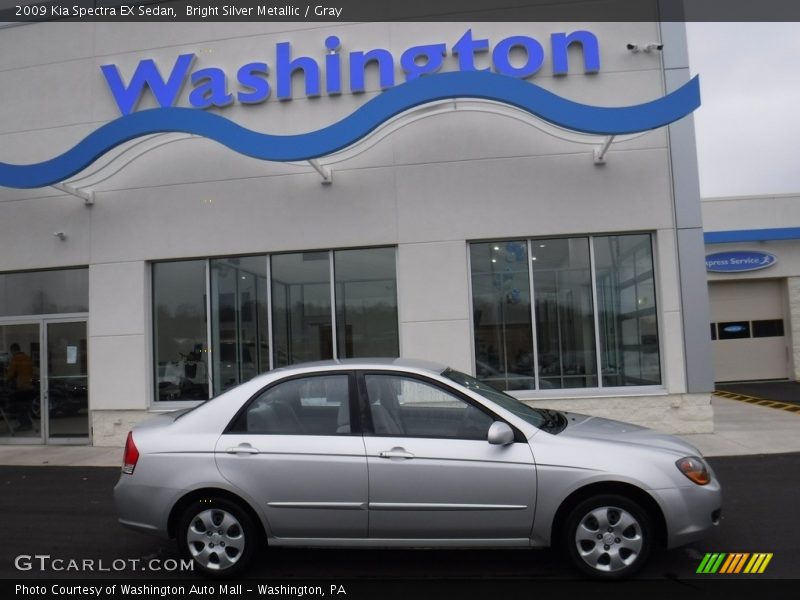 Bright Silver Metallic / Gray 2009 Kia Spectra EX Sedan