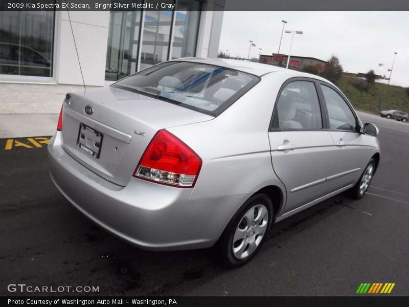 Bright Silver Metallic / Gray 2009 Kia Spectra EX Sedan