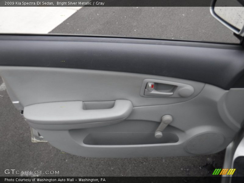 Bright Silver Metallic / Gray 2009 Kia Spectra EX Sedan
