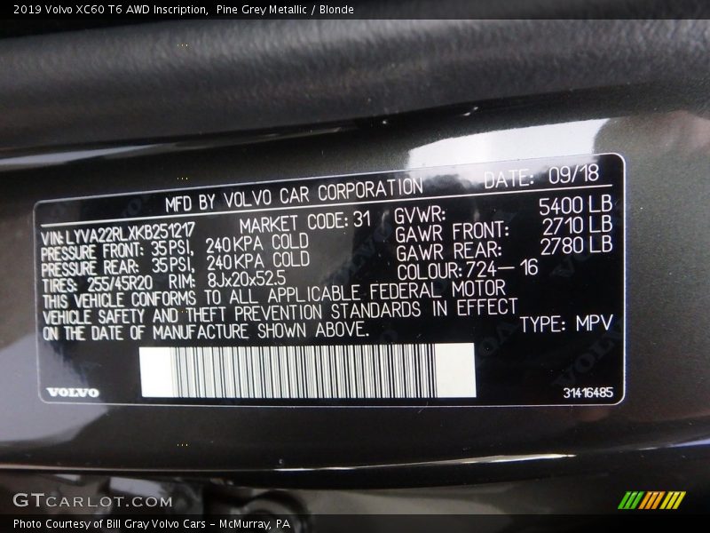 Pine Grey Metallic / Blonde 2019 Volvo XC60 T6 AWD Inscription