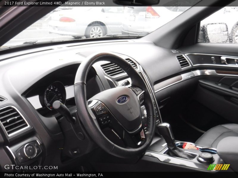 Magnetic / Ebony Black 2017 Ford Explorer Limited 4WD