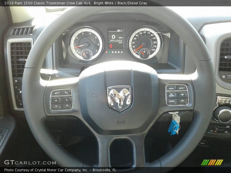 Bright White / Black/Diesel Gray 2019 Ram 1500 Classic Tradesman Crew Cab 4x4