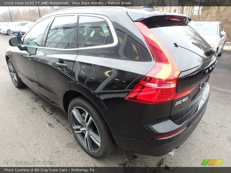 Onyx Black Metallic / Maroon Brown 2019 Volvo XC60 T5 AWD Momentum