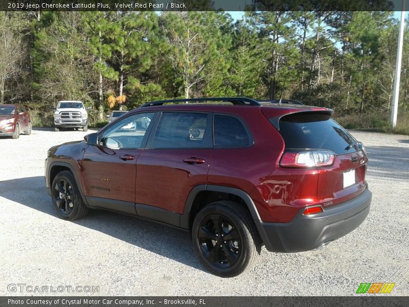Velvet Red Pearl / Black 2019 Jeep Cherokee Latitude Plus