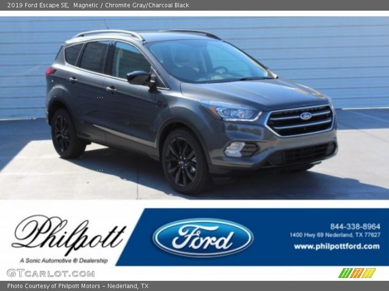 Magnetic / Chromite Gray/Charcoal Black 2019 Ford Escape SE