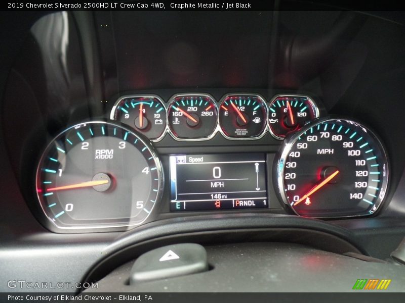 Graphite Metallic / Jet Black 2019 Chevrolet Silverado 2500HD LT Crew Cab 4WD