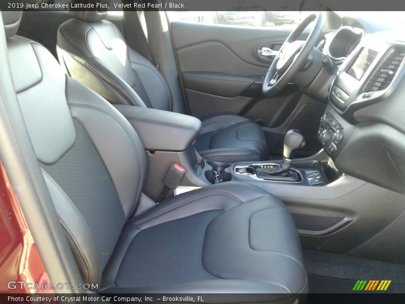 Velvet Red Pearl / Black 2019 Jeep Cherokee Latitude Plus