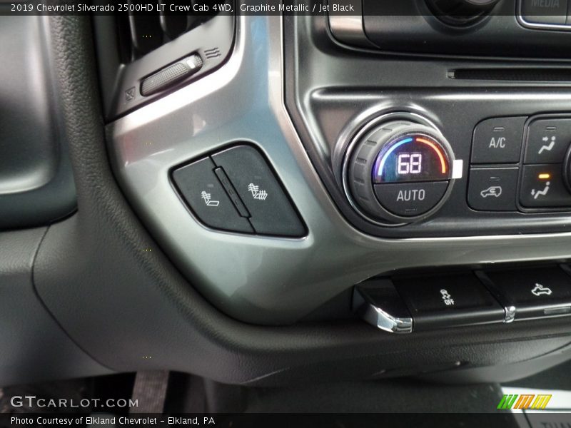 Graphite Metallic / Jet Black 2019 Chevrolet Silverado 2500HD LT Crew Cab 4WD