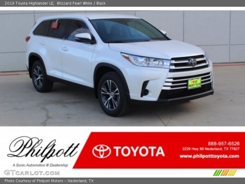 Blizzard Pearl White / Black 2019 Toyota Highlander LE