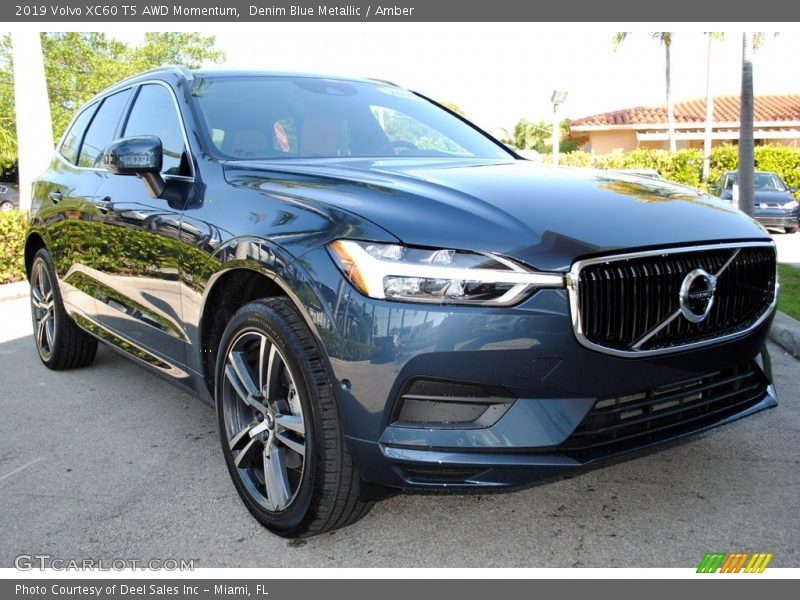 Denim Blue Metallic / Amber 2019 Volvo XC60 T5 AWD Momentum