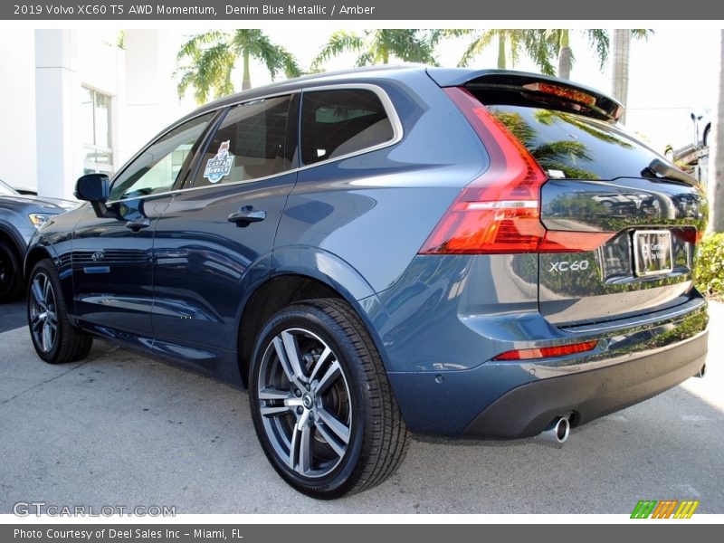 Denim Blue Metallic / Amber 2019 Volvo XC60 T5 AWD Momentum