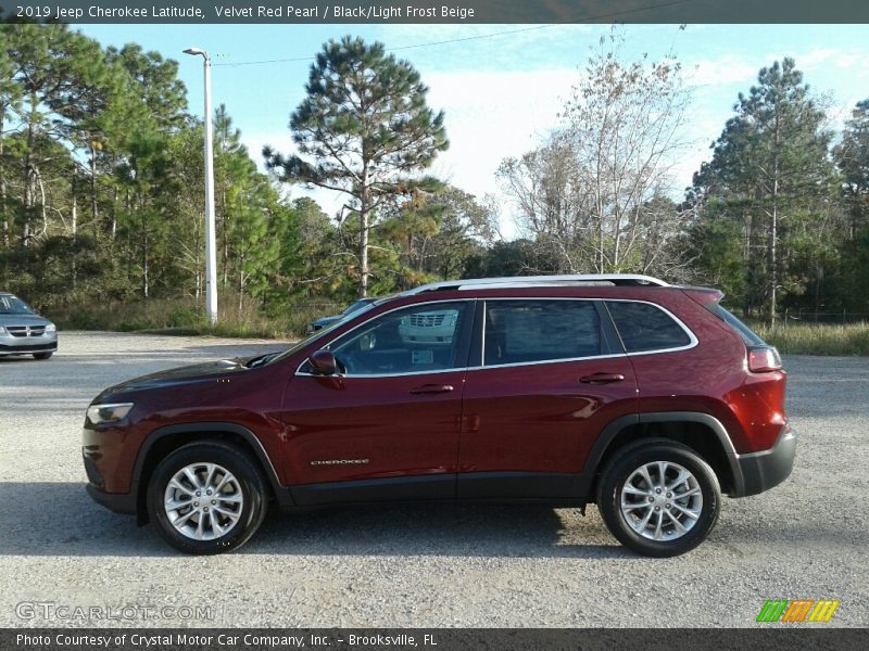 Velvet Red Pearl / Black/Light Frost Beige 2019 Jeep Cherokee Latitude