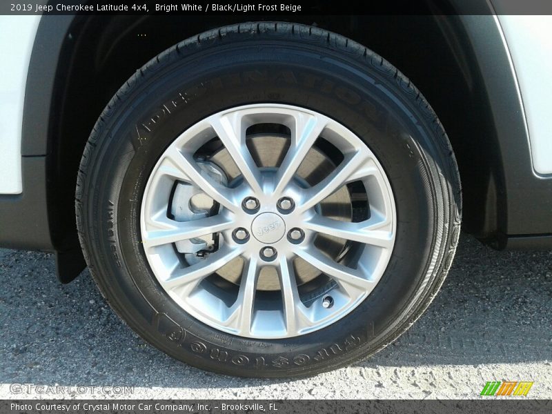 Bright White / Black/Light Frost Beige 2019 Jeep Cherokee Latitude 4x4