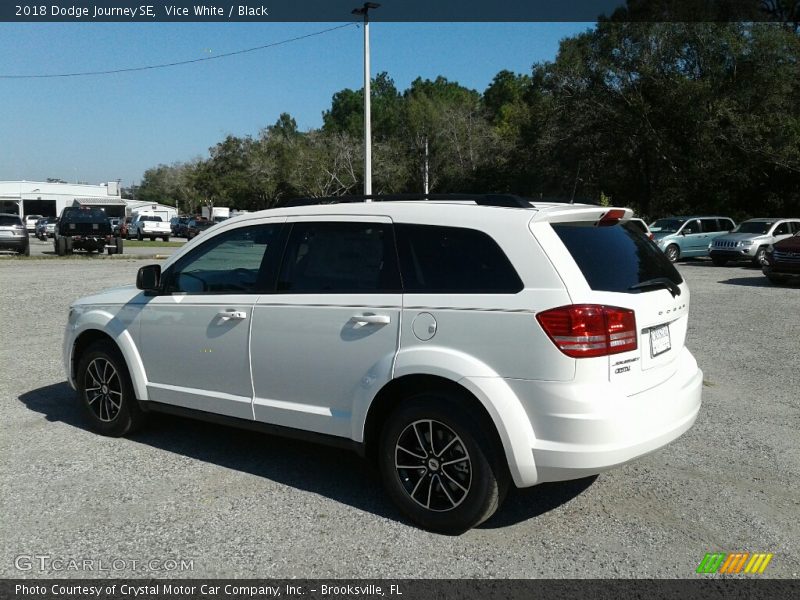 Vice White / Black 2018 Dodge Journey SE
