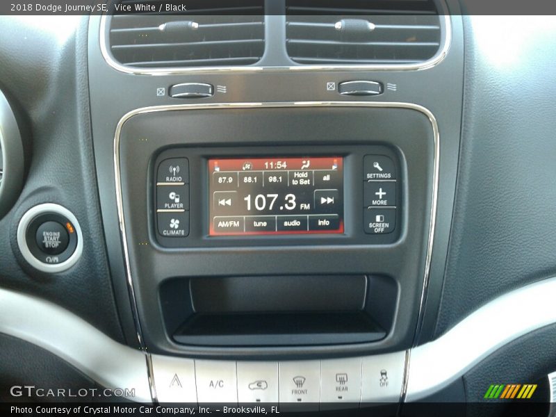 Vice White / Black 2018 Dodge Journey SE
