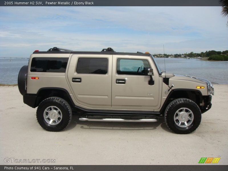 Pewter Metallic / Ebony Black 2005 Hummer H2 SUV