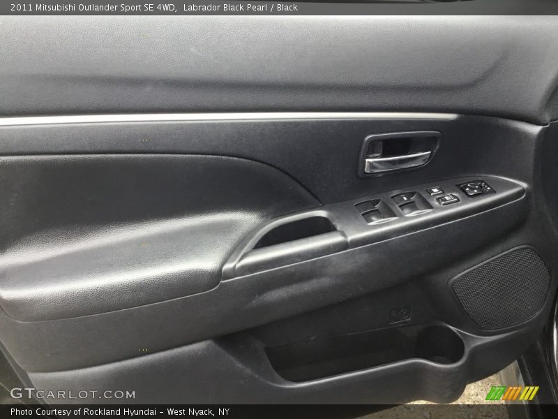 Labrador Black Pearl / Black 2011 Mitsubishi Outlander Sport SE 4WD