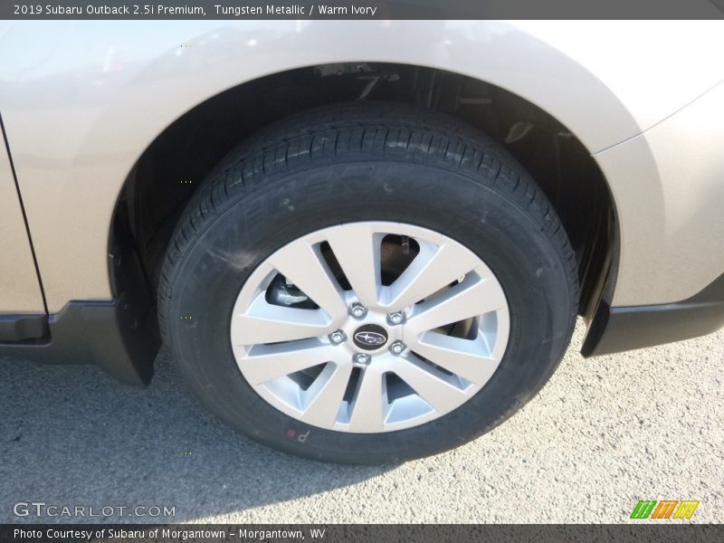 Tungsten Metallic / Warm Ivory 2019 Subaru Outback 2.5i Premium