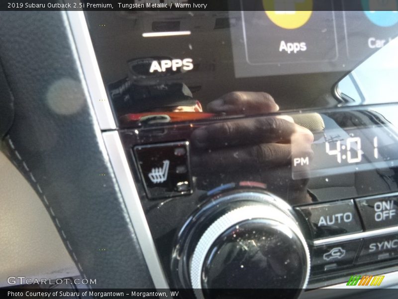 Tungsten Metallic / Warm Ivory 2019 Subaru Outback 2.5i Premium