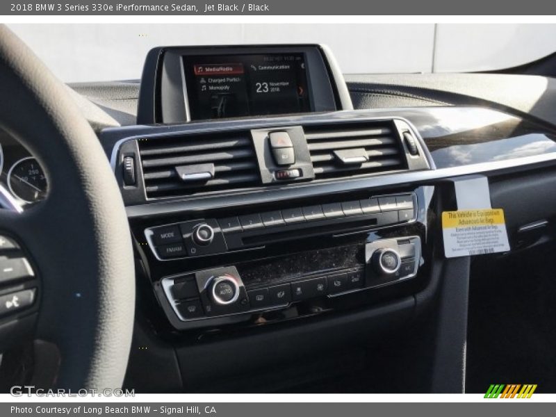 Jet Black / Black 2018 BMW 3 Series 330e iPerformance Sedan