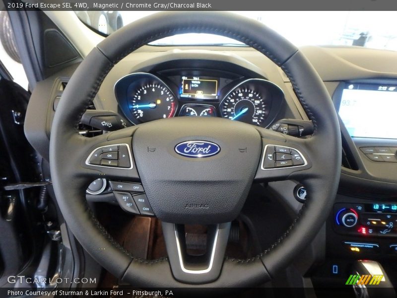 Magnetic / Chromite Gray/Charcoal Black 2019 Ford Escape SEL 4WD