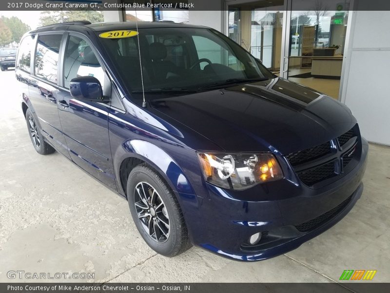 Contusion Blue Pearlcoat / Black 2017 Dodge Grand Caravan GT
