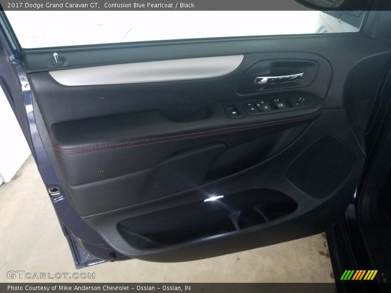 Contusion Blue Pearlcoat / Black 2017 Dodge Grand Caravan GT
