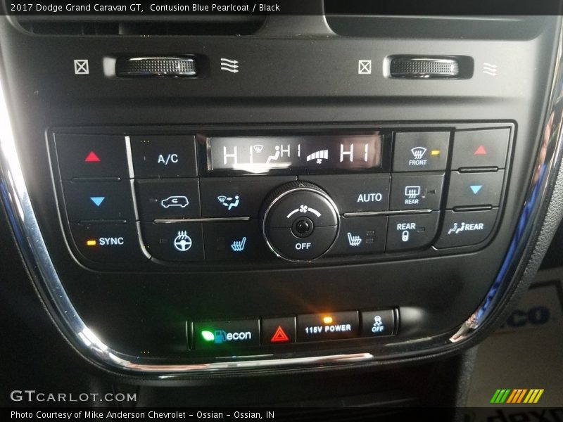 Contusion Blue Pearlcoat / Black 2017 Dodge Grand Caravan GT
