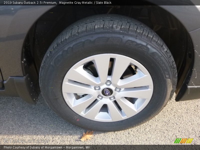Magnetite Gray Metallic / Slate Black 2019 Subaru Outback 2.5i Premium