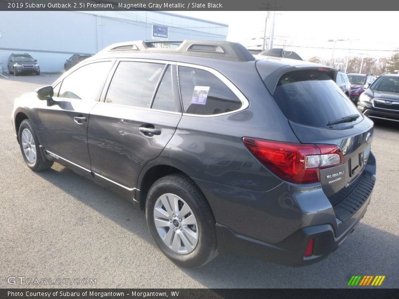 Magnetite Gray Metallic / Slate Black 2019 Subaru Outback 2.5i Premium