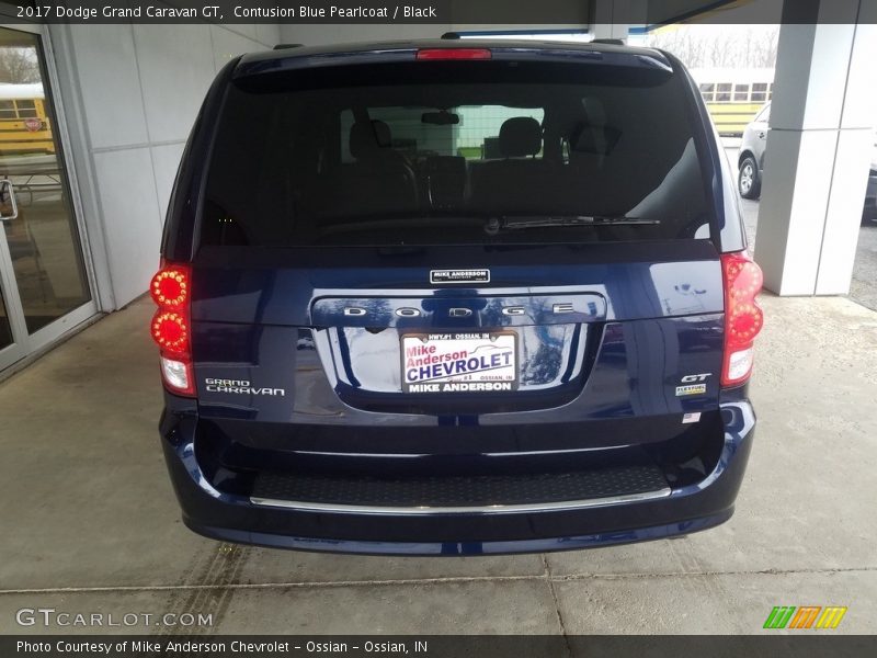 Contusion Blue Pearlcoat / Black 2017 Dodge Grand Caravan GT