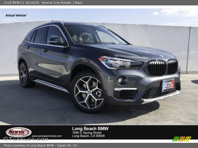 Mineral Grey Metallic / Black 2018 BMW X1 sDrive28i