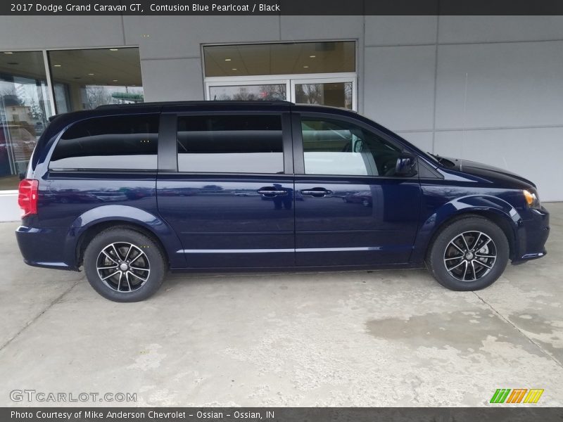 Contusion Blue Pearlcoat / Black 2017 Dodge Grand Caravan GT
