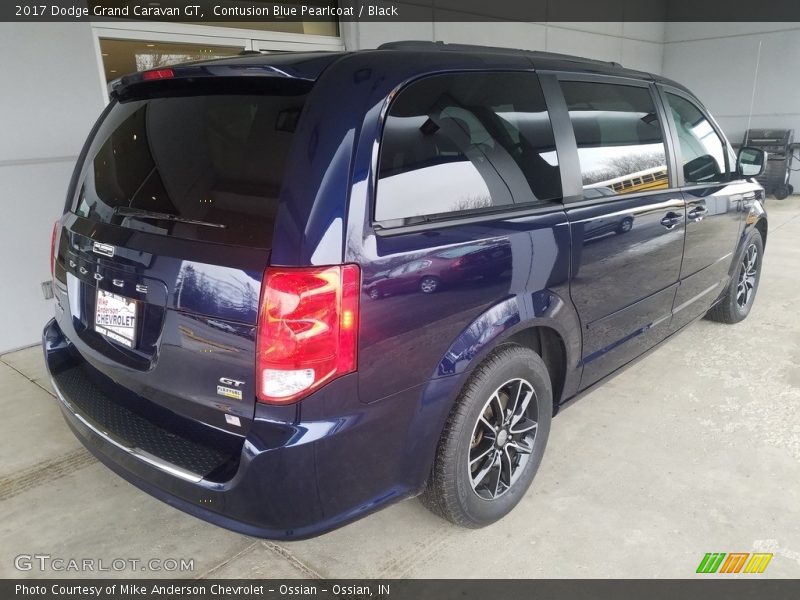 Contusion Blue Pearlcoat / Black 2017 Dodge Grand Caravan GT