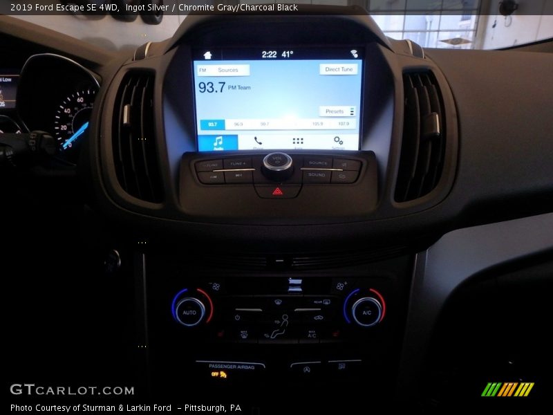 Ingot Silver / Chromite Gray/Charcoal Black 2019 Ford Escape SE 4WD